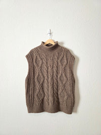 In Loom Chunky Sweater Vest (M/L)