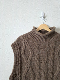 In Loom Chunky Sweater Vest (M/L)