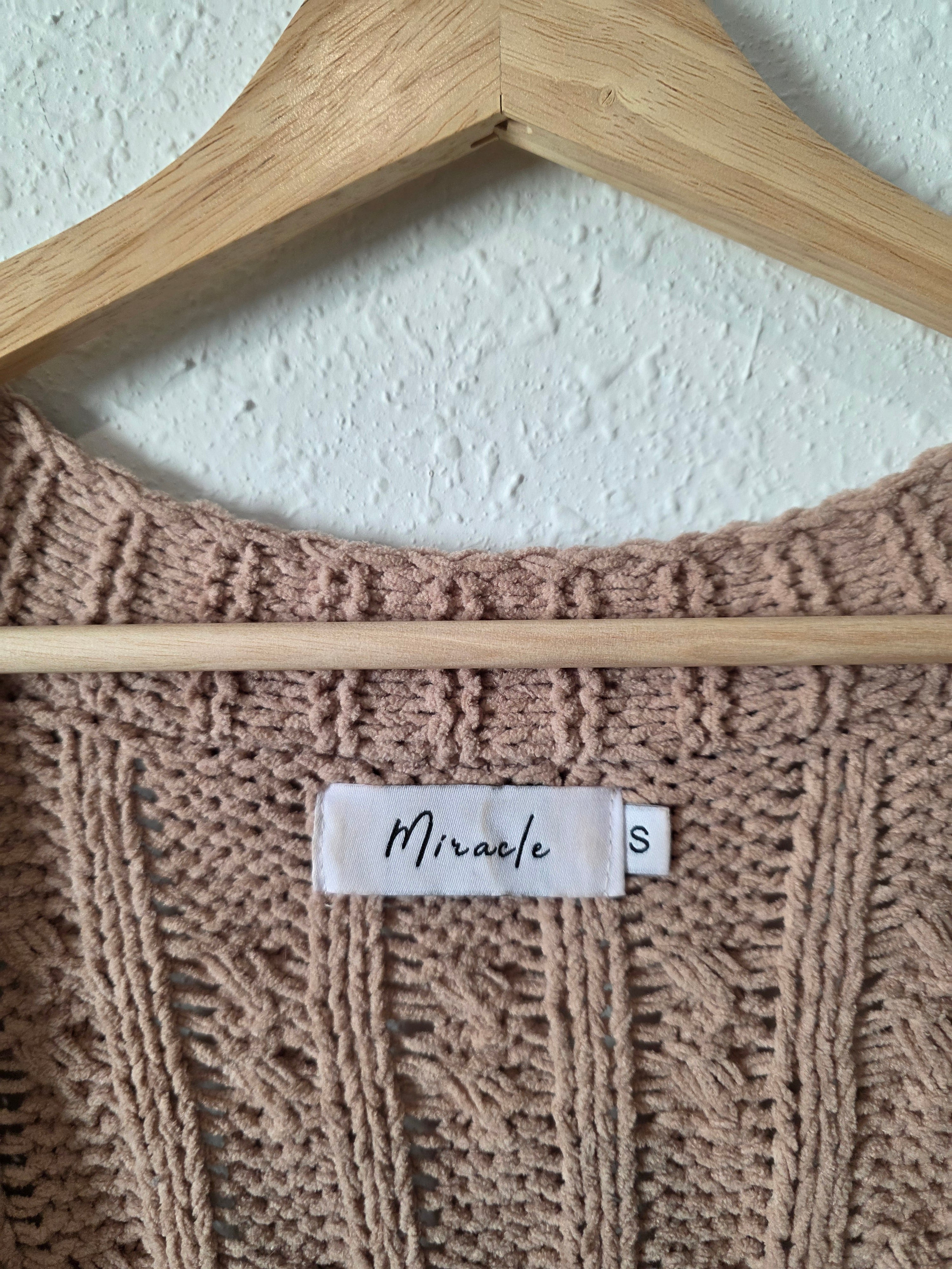 Miracle Chunky Oversized Cardigan (S)