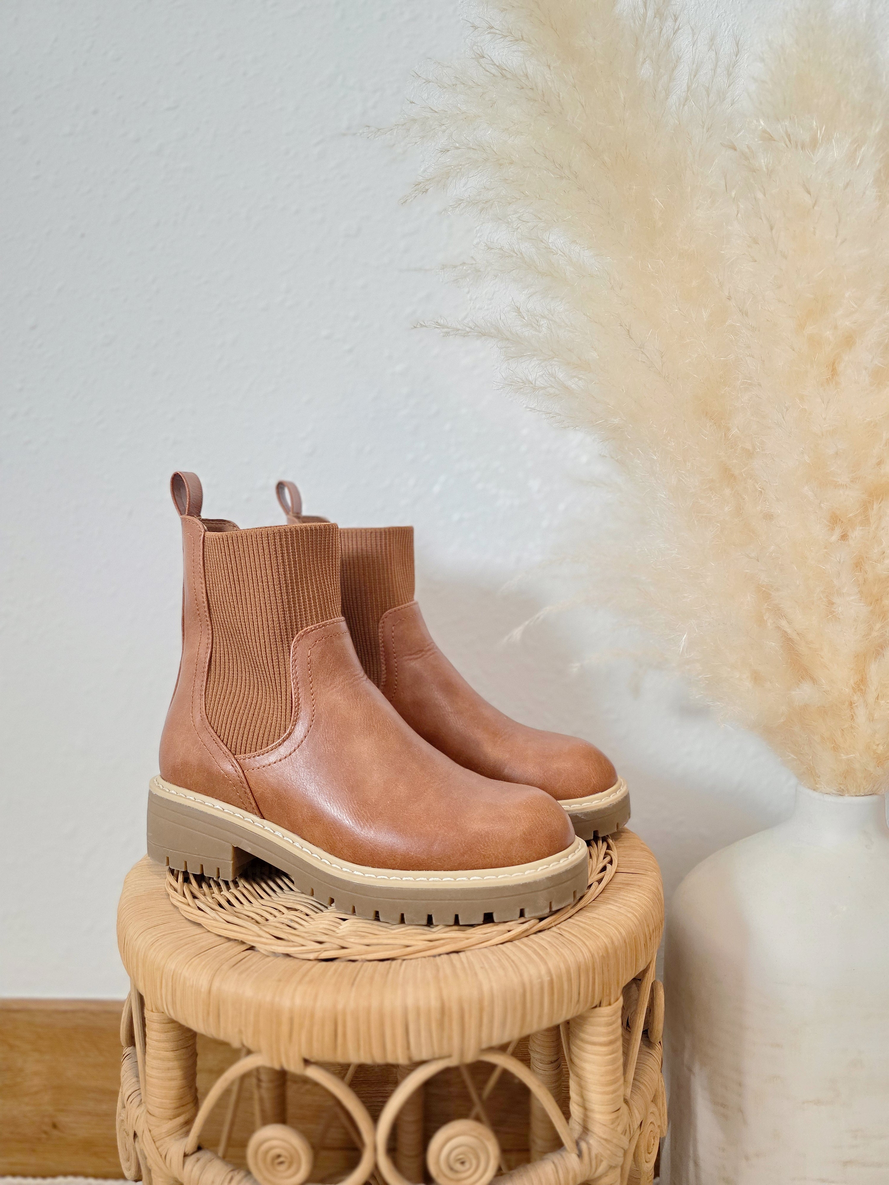 Brown Chelsea Ankle Boots (6)
