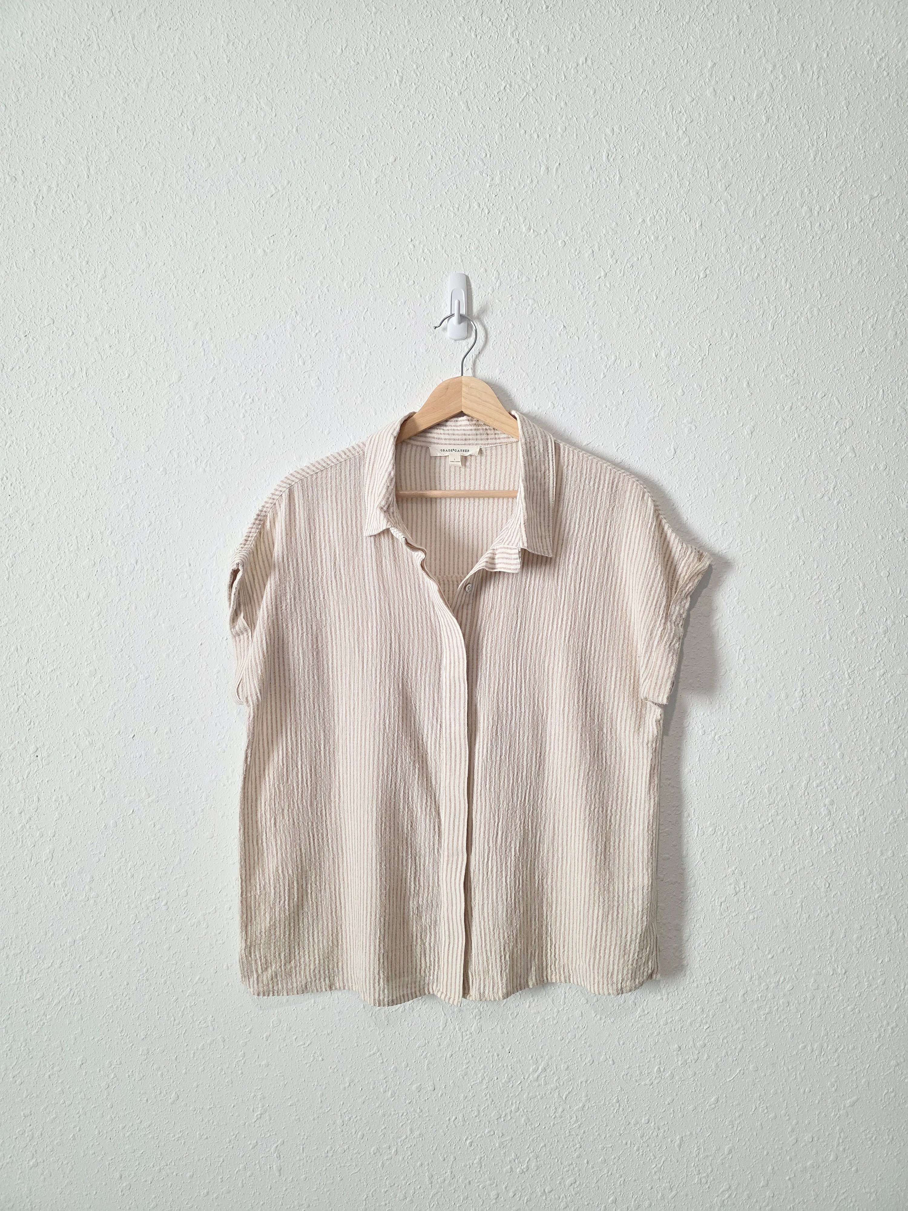 Grade & Gather Cotton Linen Button Up Top (L)