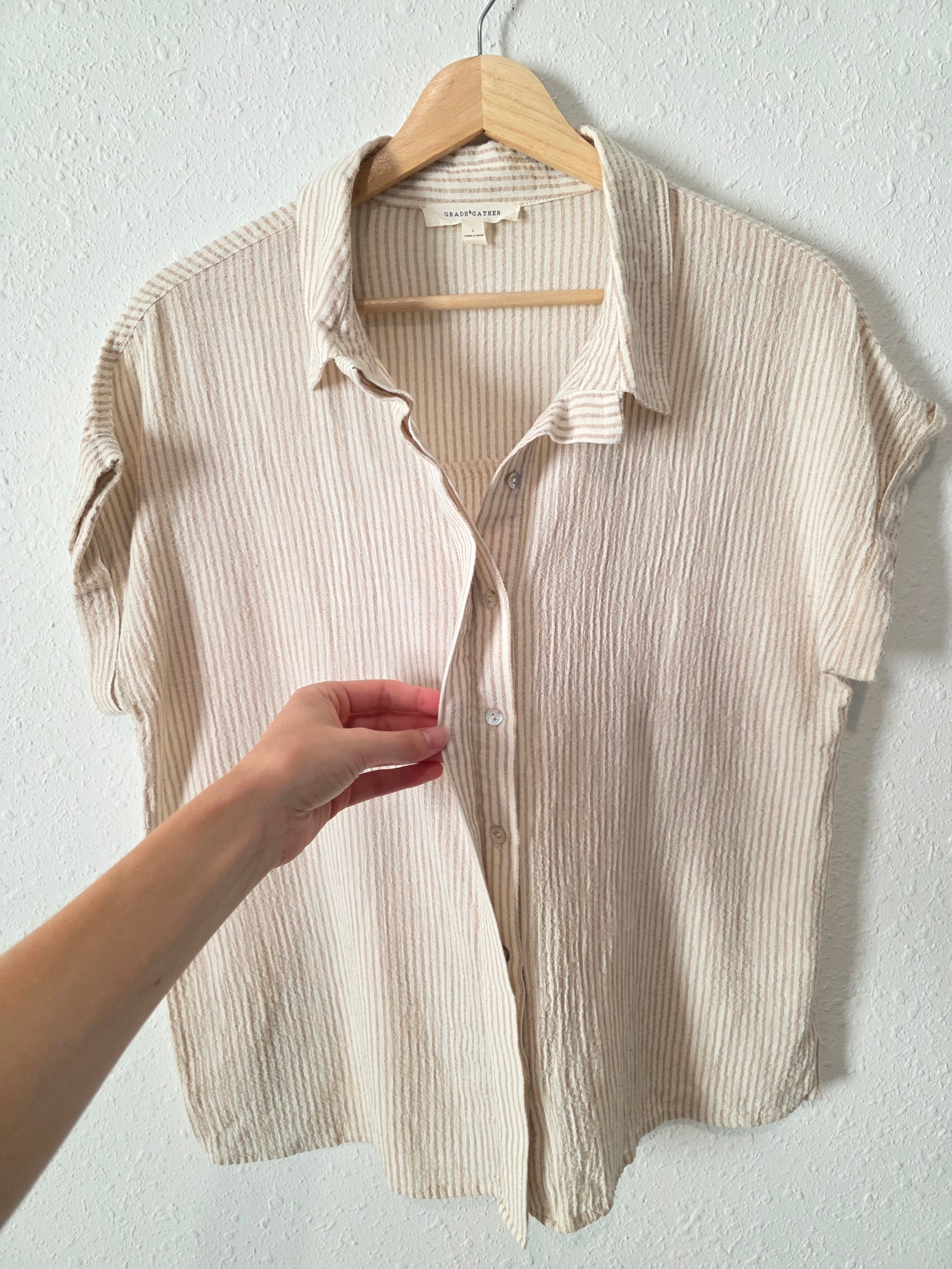 Grade & Gather Cotton Linen Button Up Top (L)