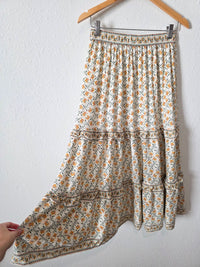 Floral Ruffle Midi Skirt (M)