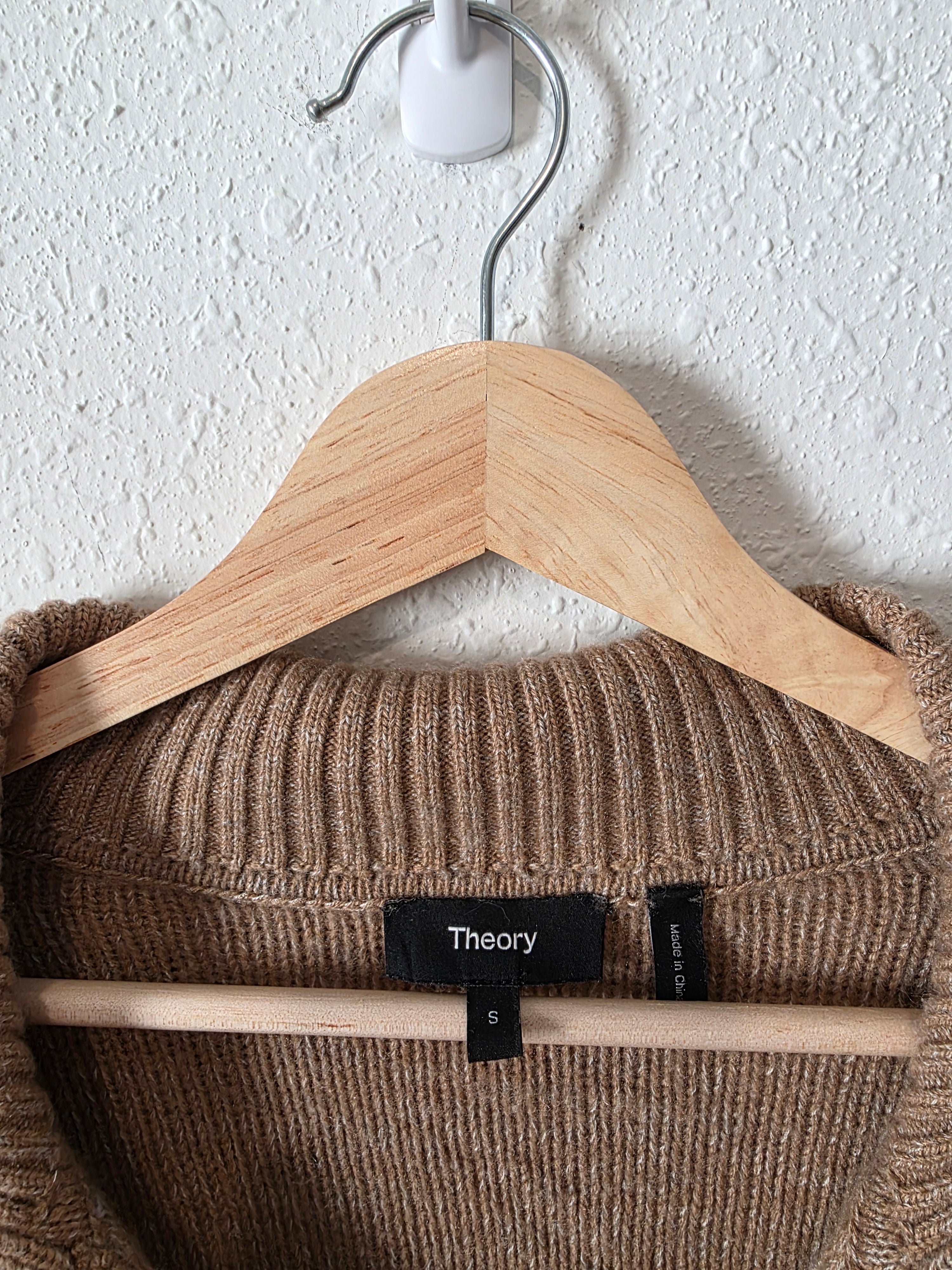 Theory Cashmere Button Up Sweater (S)