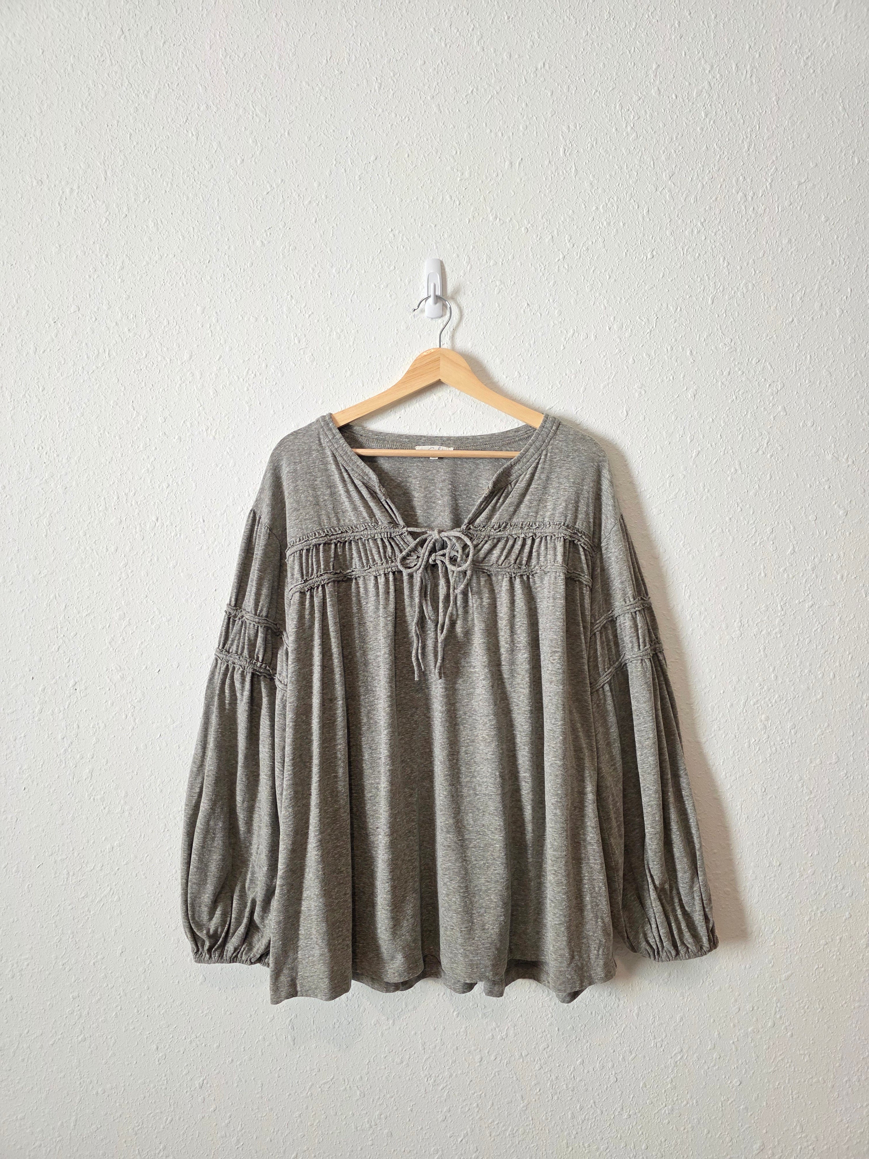Easel Puff Sleeve Tie Front Top (3X)