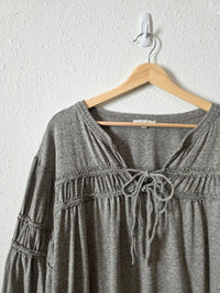 Easel Puff Sleeve Tie Front Top (3X)