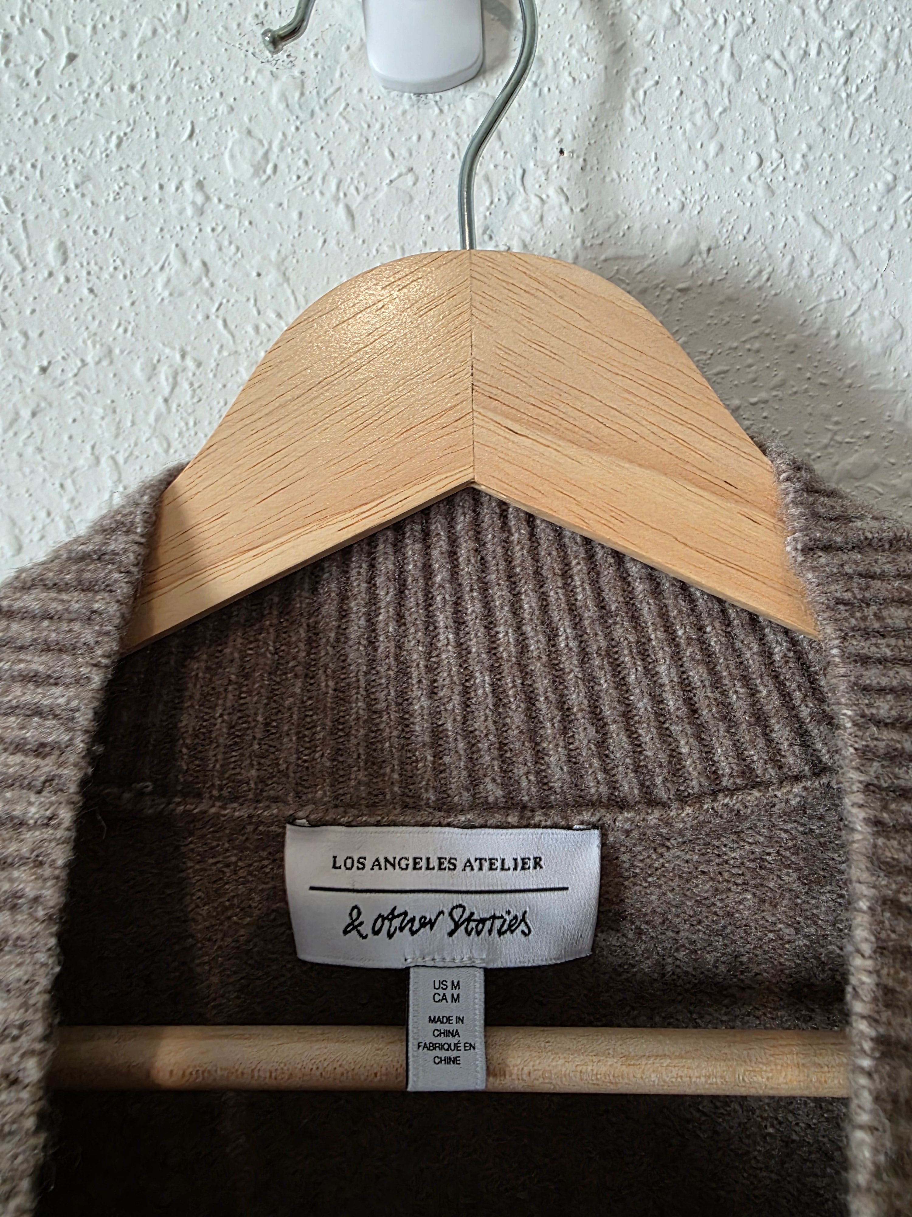 & Other Stories Oversized Mockneck Sweater (M)