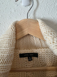 Chunky Cable Knit Turtleneck Sweater (M)
