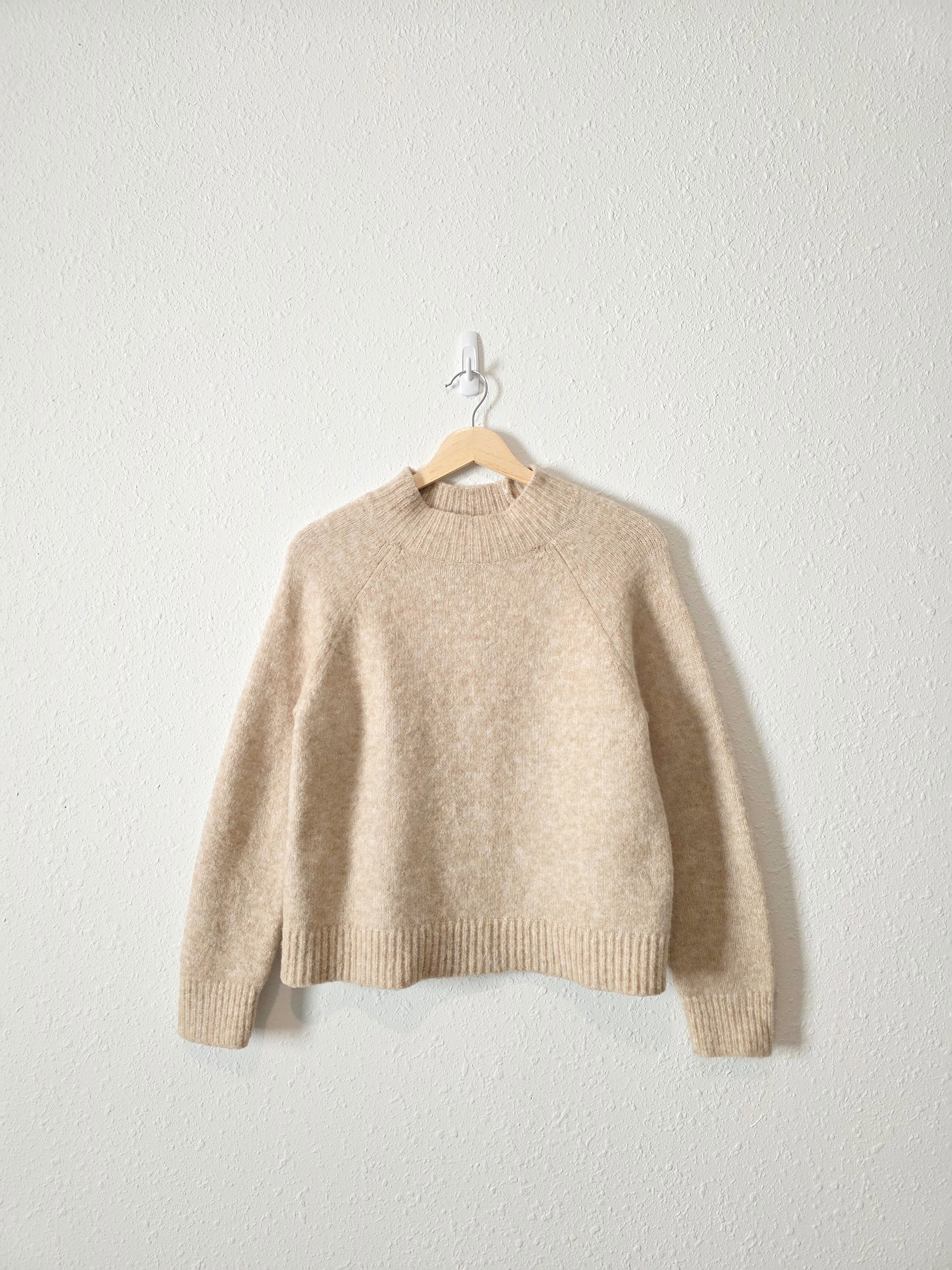 Banana Republic Fuzzy Mockneck Sweater (S)
