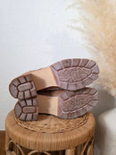 Korks Heeled Lace Up Boots (10)