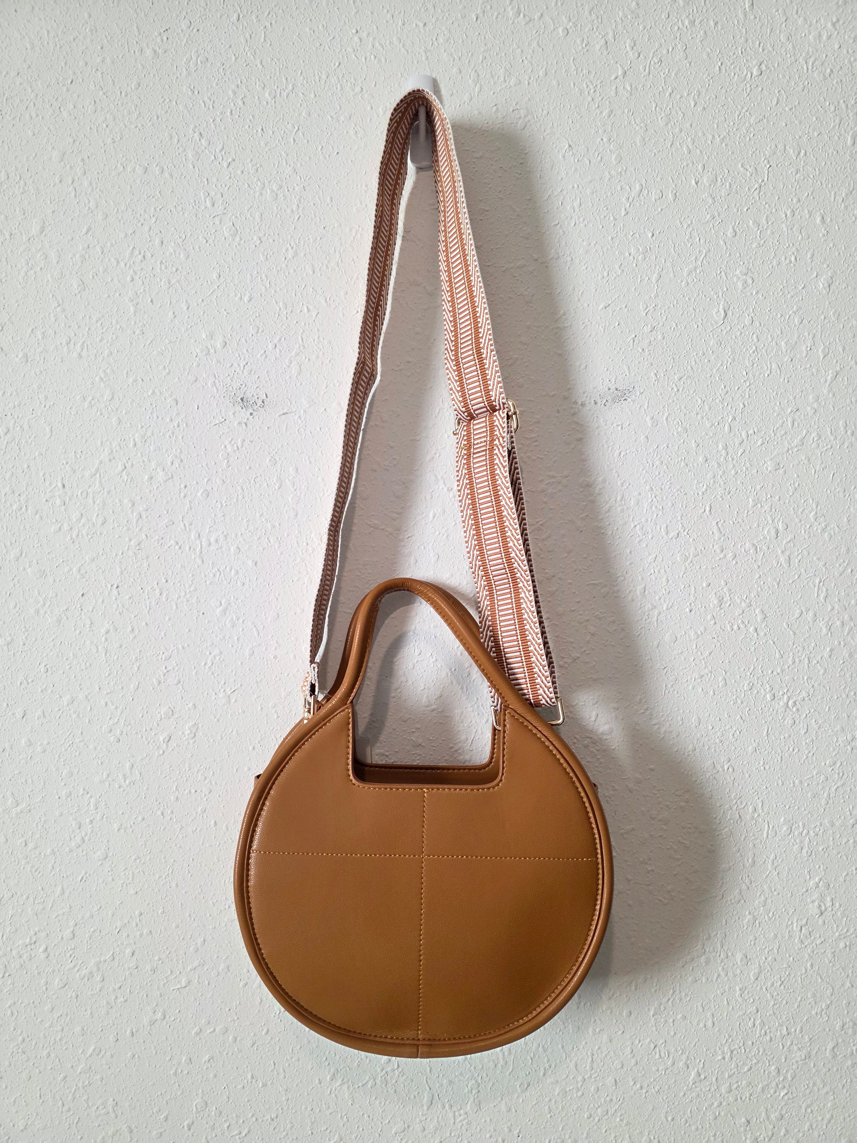NEW Pink Cove Crossbody Bag