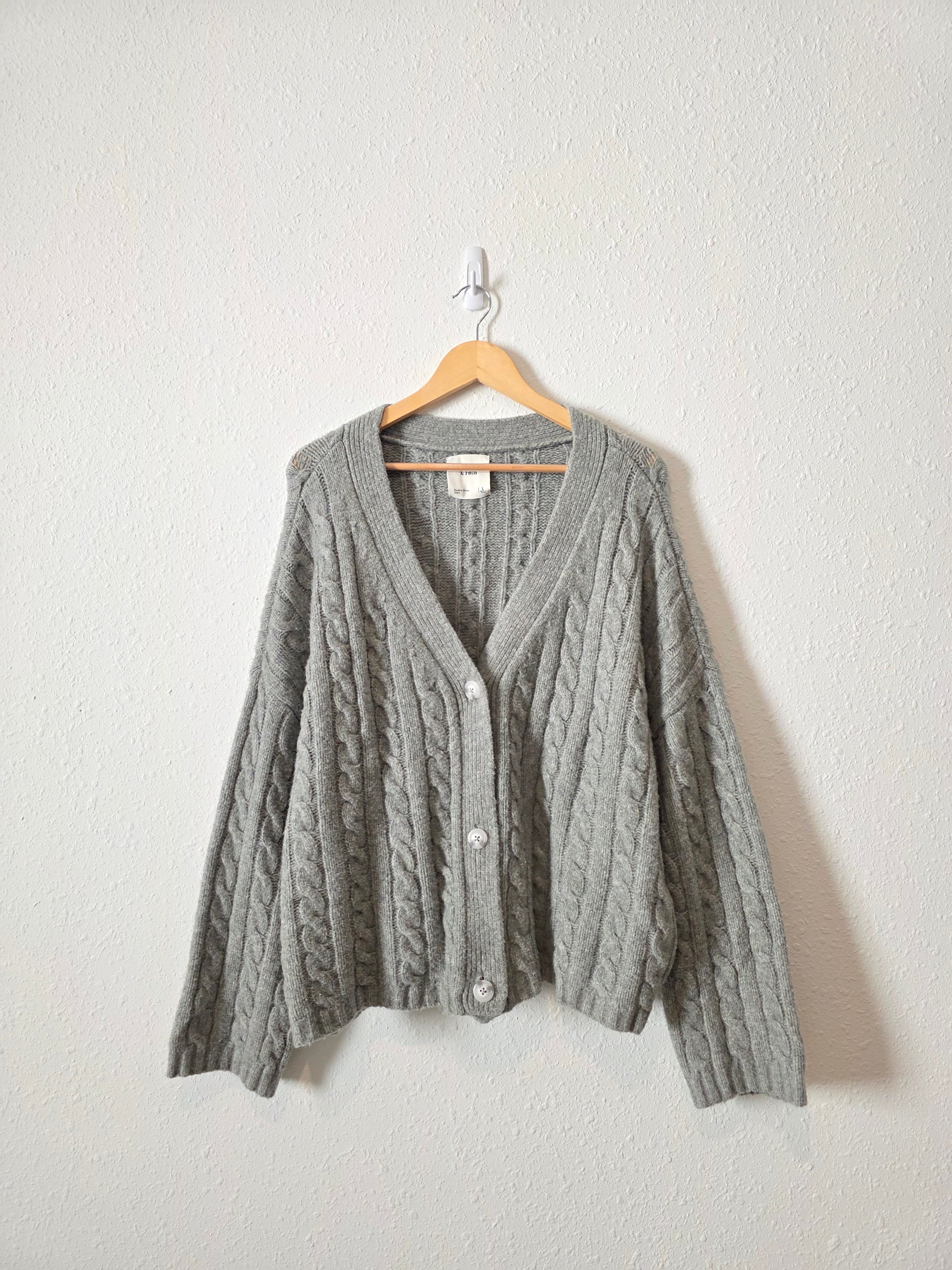 Abercrombie Cable Knit Cardigan (L)