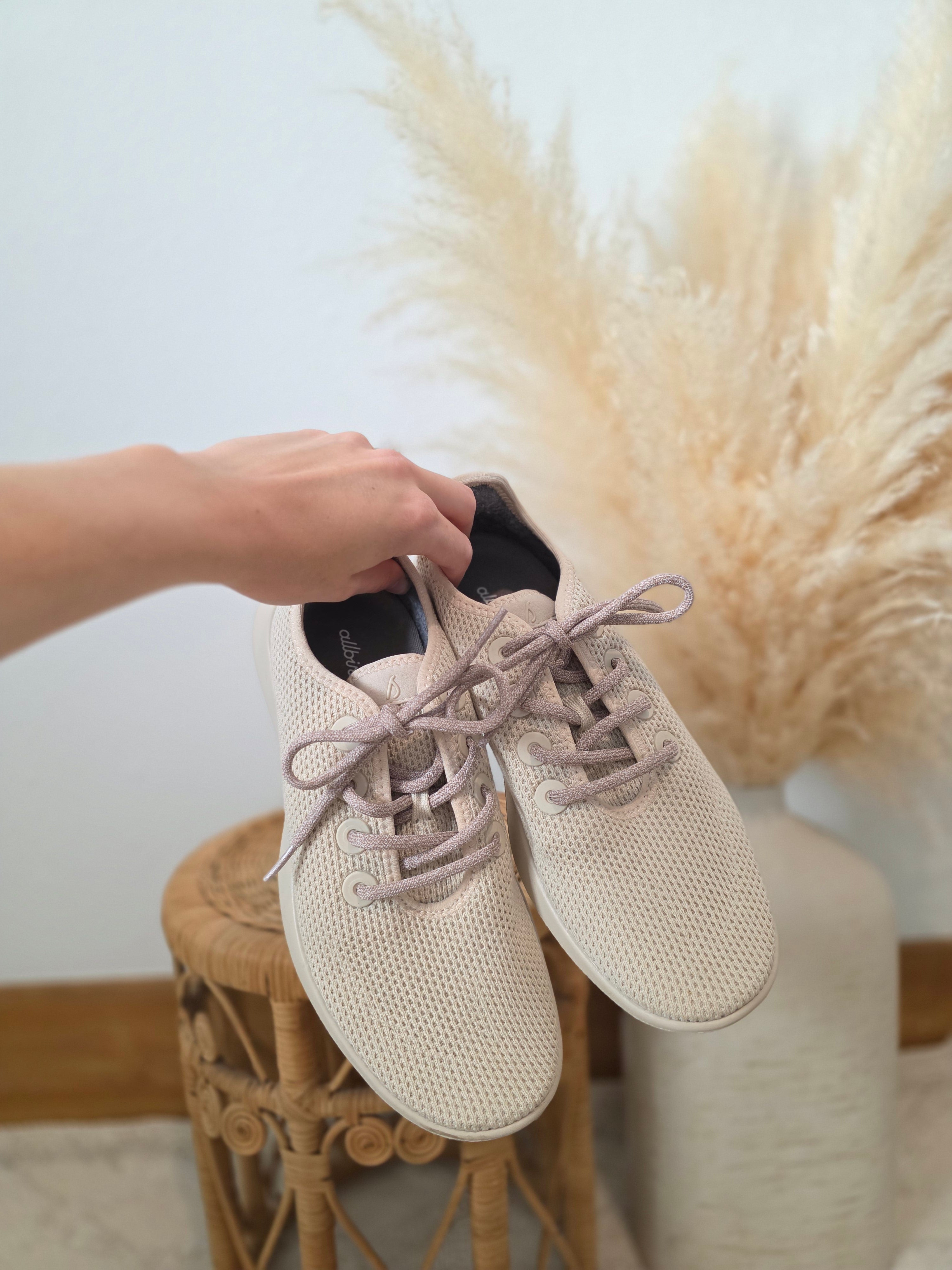 Allbirds Neutral Sneakers (9)