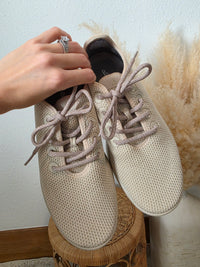Allbirds Neutral Sneakers (9)