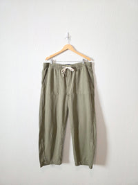 Gap Pull On Easy Barrel Jeans (XL)