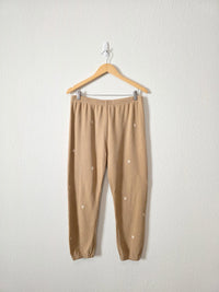 The Great Daisy Embroidered Joggers (M)