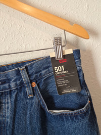 NEW Levi's 501 Straight Jeans (29)
