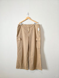 NEW Gap Loose Cargo Pants (20)