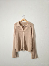 Ribbed Knit Button Up Sweater (XL)