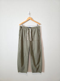 Gap Olive Easy Barrel Jeans (M)