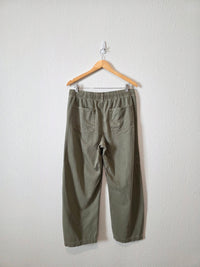 Gap Olive Easy Barrel Jeans (M)