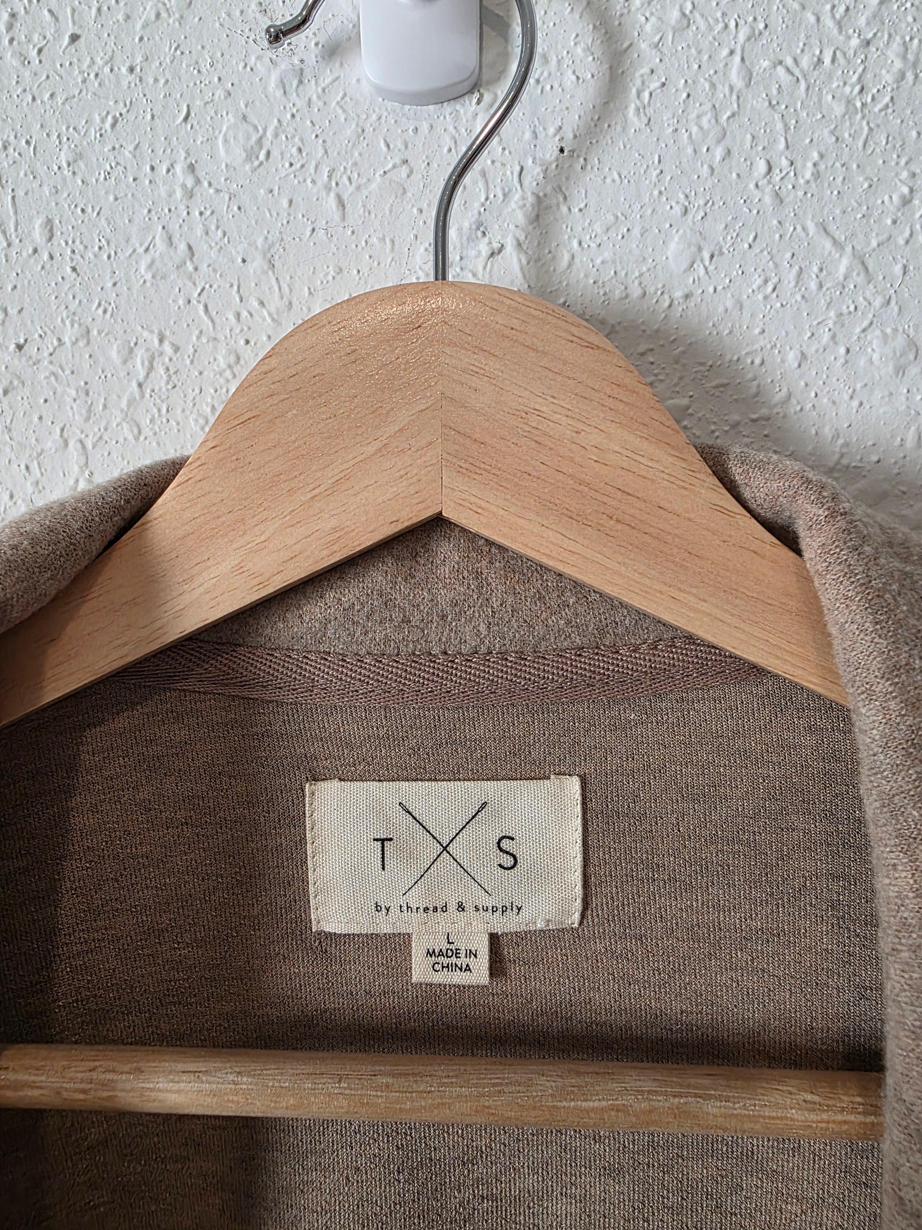 Thread & Supply Cozy Button Top (L)