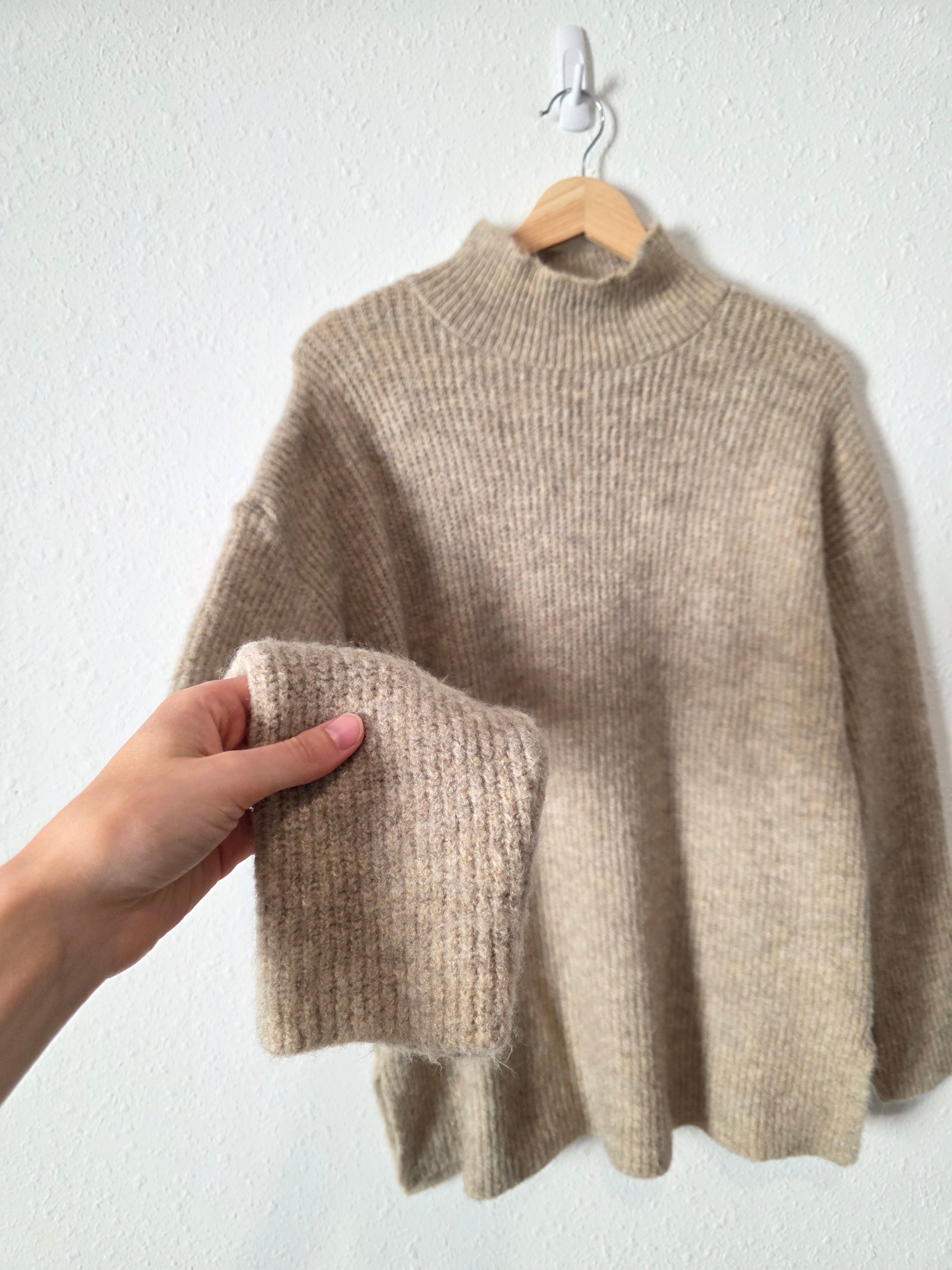 Cozy Mockneck Sweater (M)