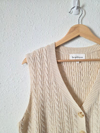 Heartloom Cable Knit Sweater Vest (L)