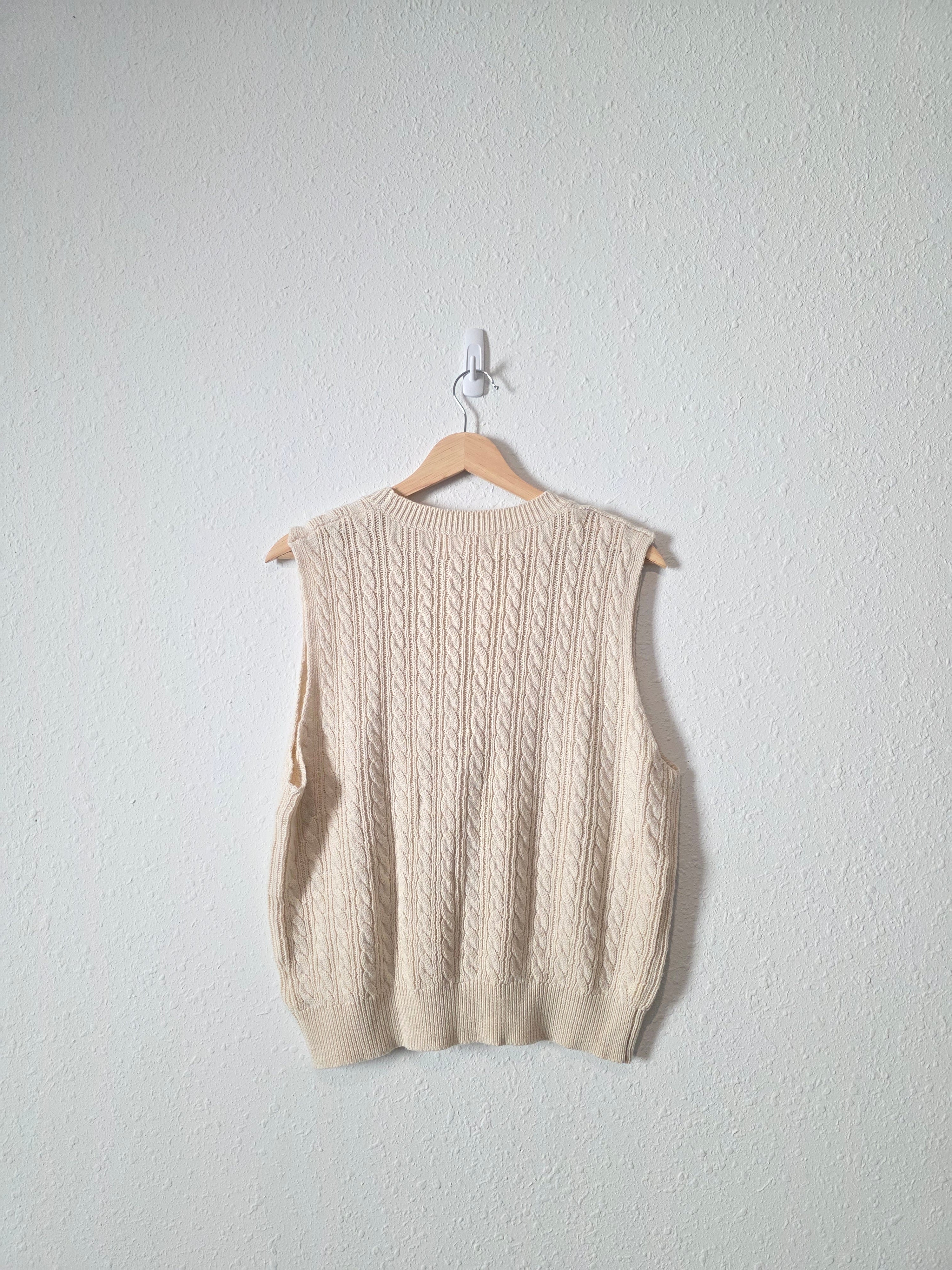 Heartloom Cable Knit Sweater Vest (L)