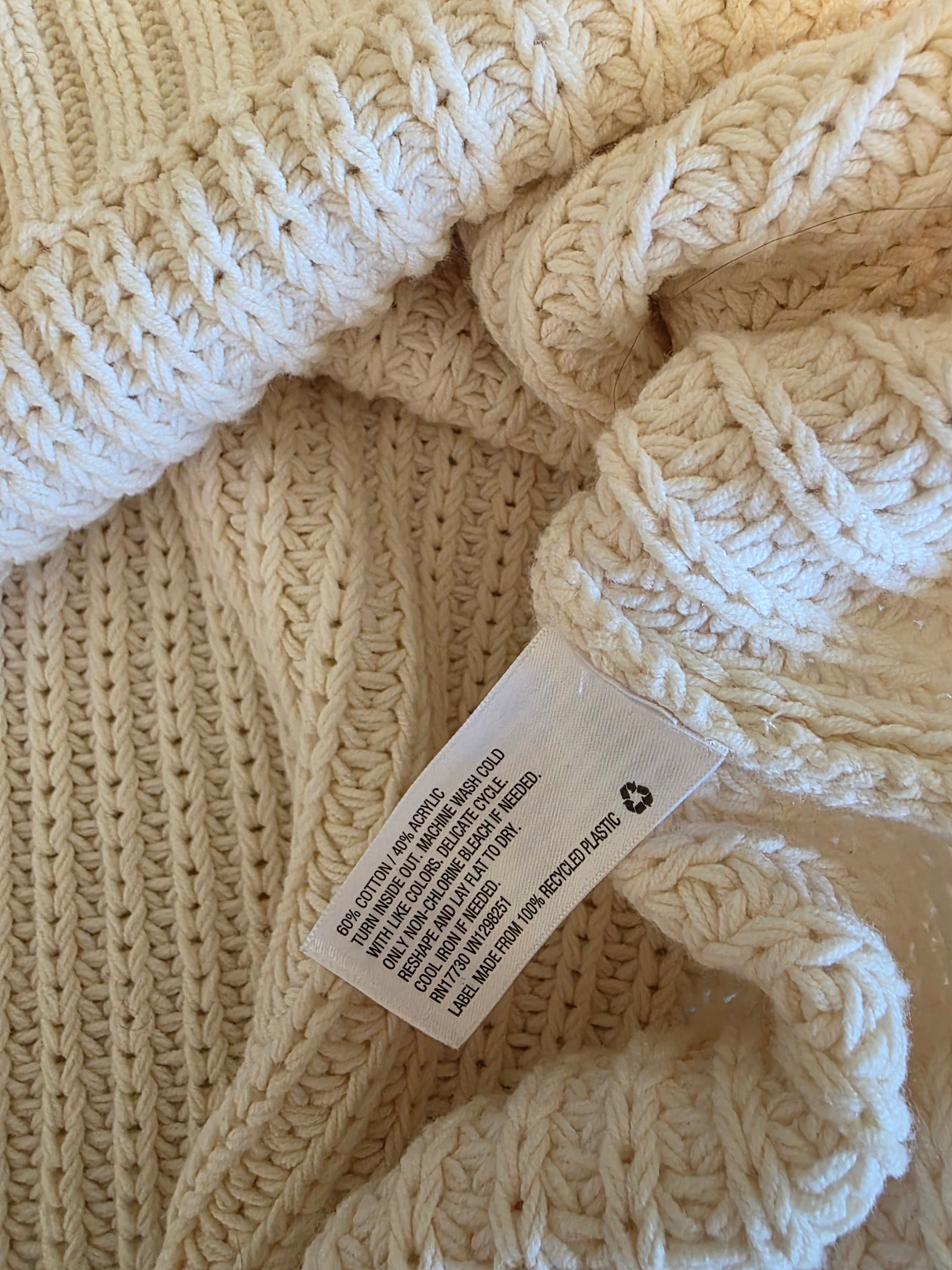 Chunky Oversized Sweater Vest (M)