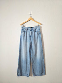Gap High Rise Wide Leg Jeans (8/29)