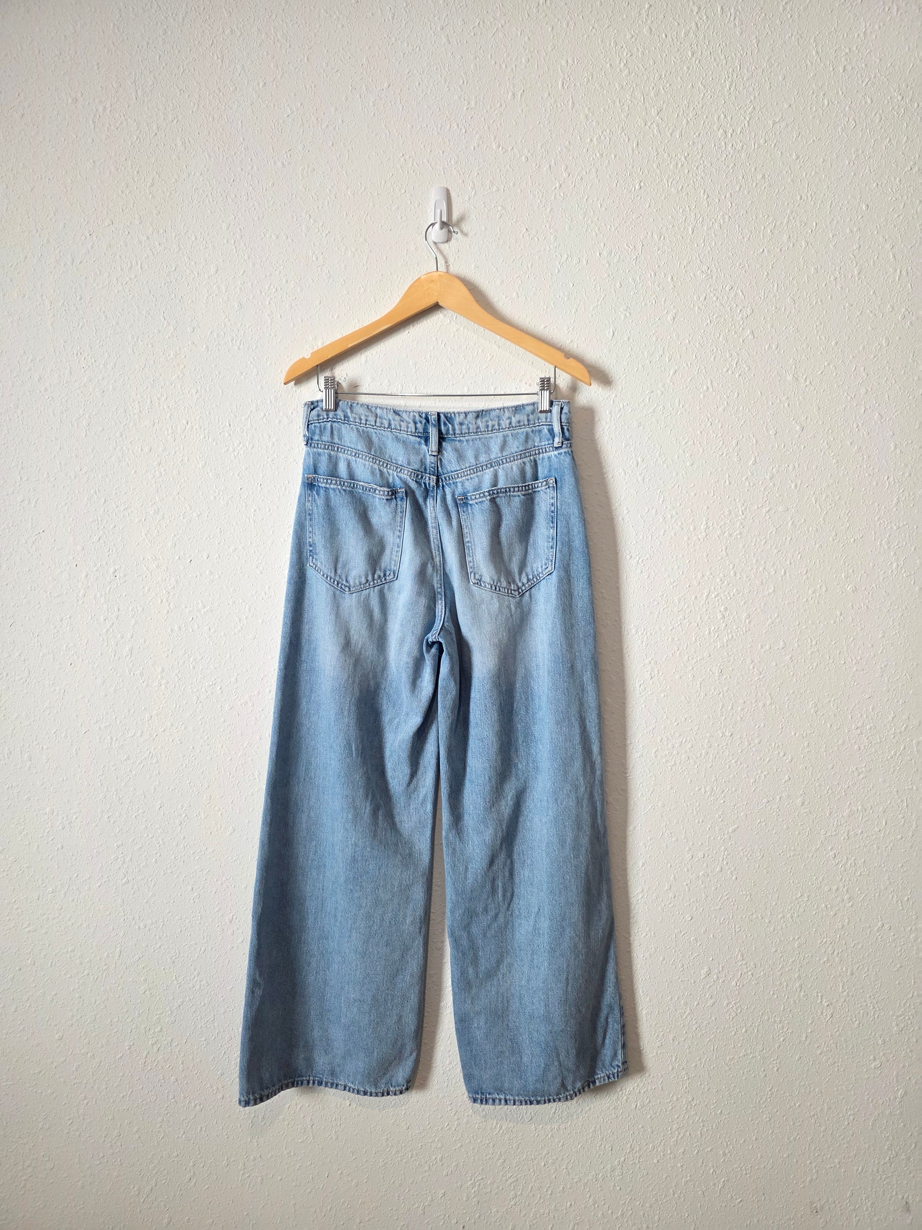 Gap High Rise Wide Leg Jeans (8/29)