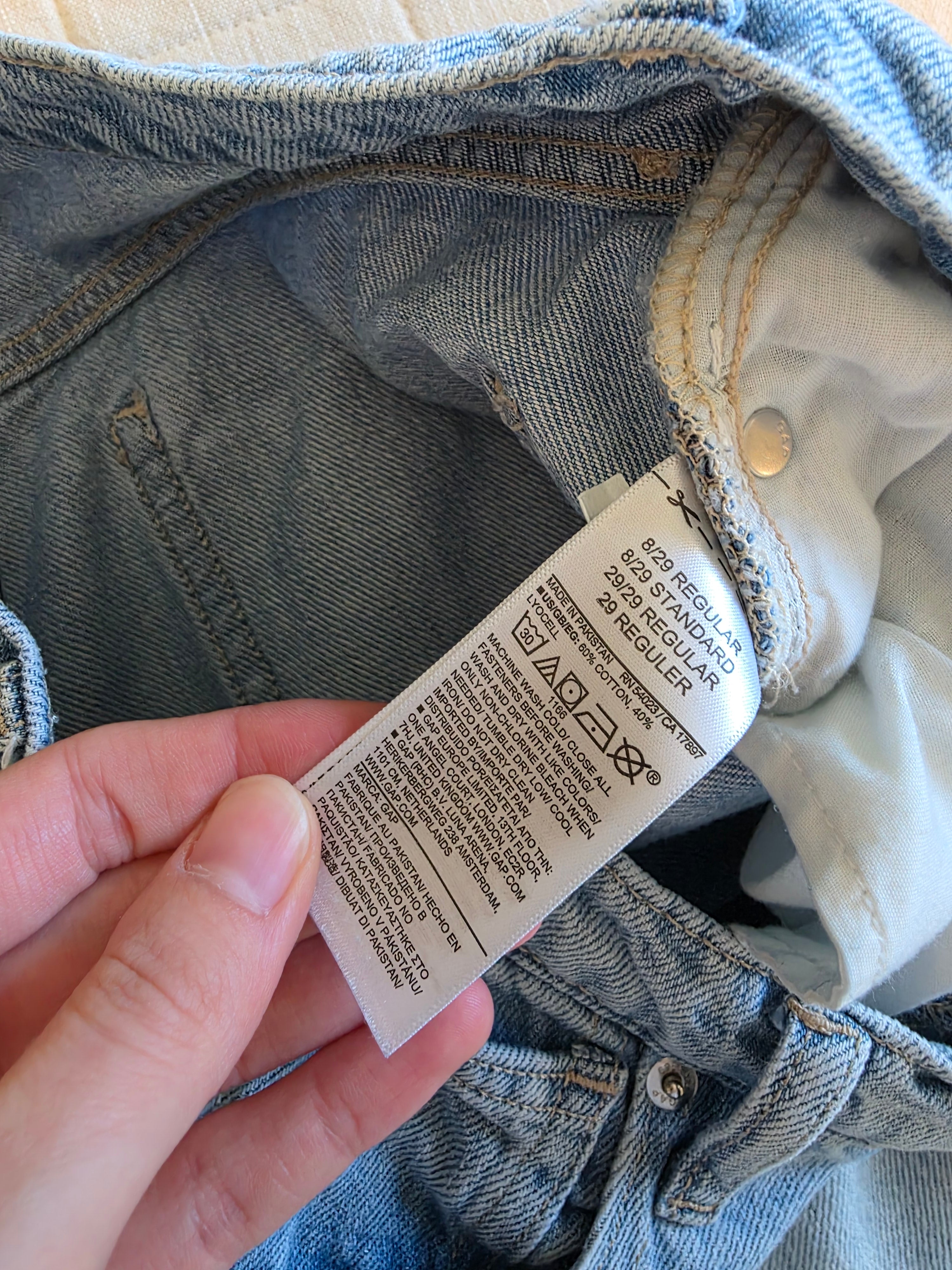 Gap High Rise Wide Leg Jeans (8/29)