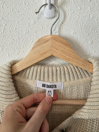 BB Dakota Chunky Henley Sweater (XS)