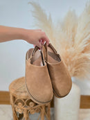 Steve Madden Leather Platform Clogs (7.5)