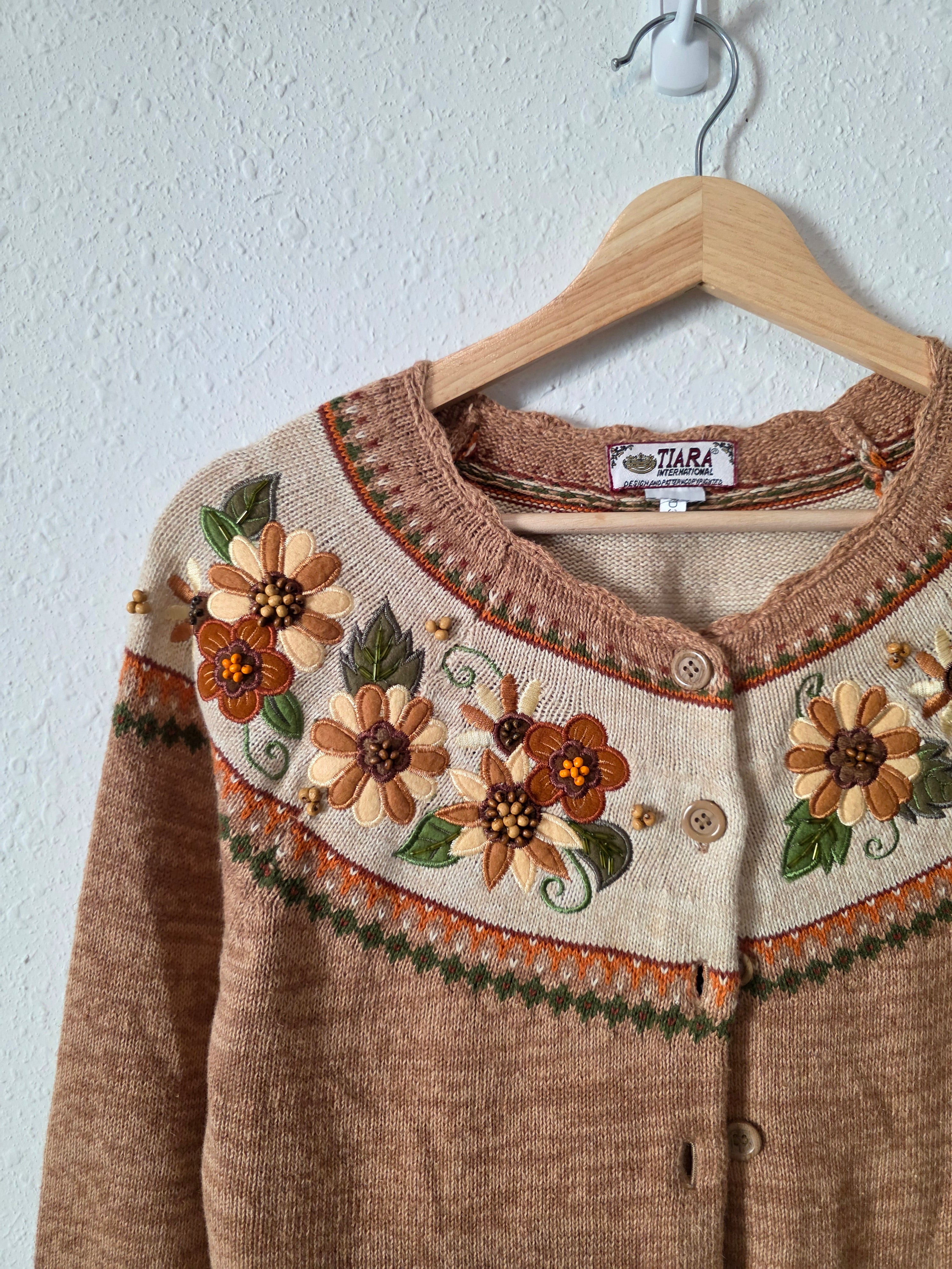 Vintage Floral Embroidered Cardigan (S/M)