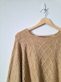 Neutral Cable Knit Sweater (XXL)