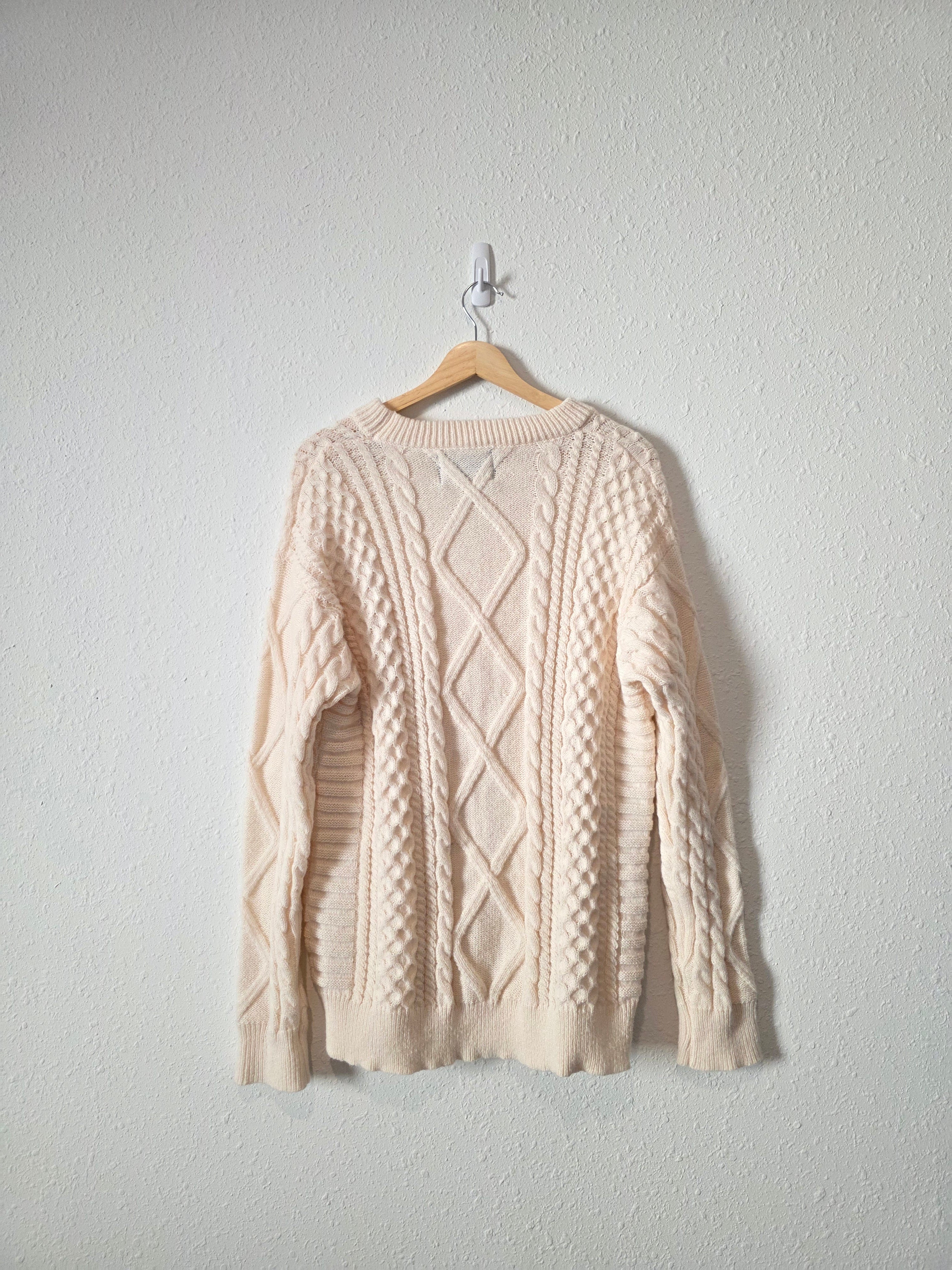 Aelfric Eden Chunky Cable Knit Sweater (L)