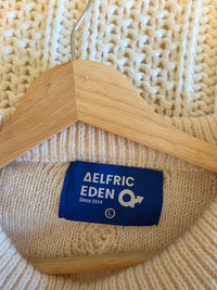 Aelfric Eden Chunky Cable Knit Sweater (L)