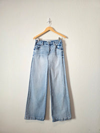 Risen Light Wash Wide Leg Jeans (29)