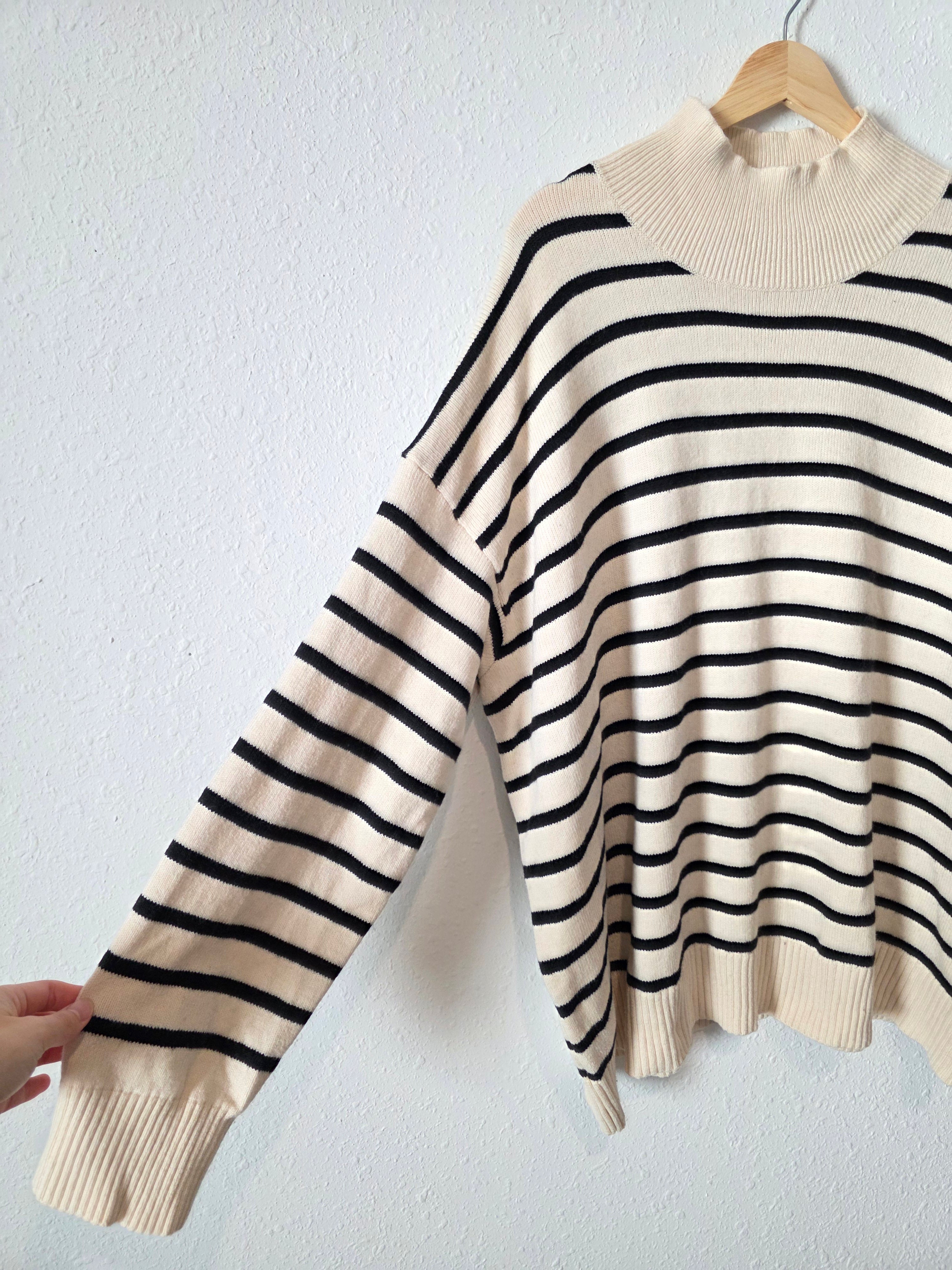 Banana Republic Striped Mockneck Sweater (XXL)
