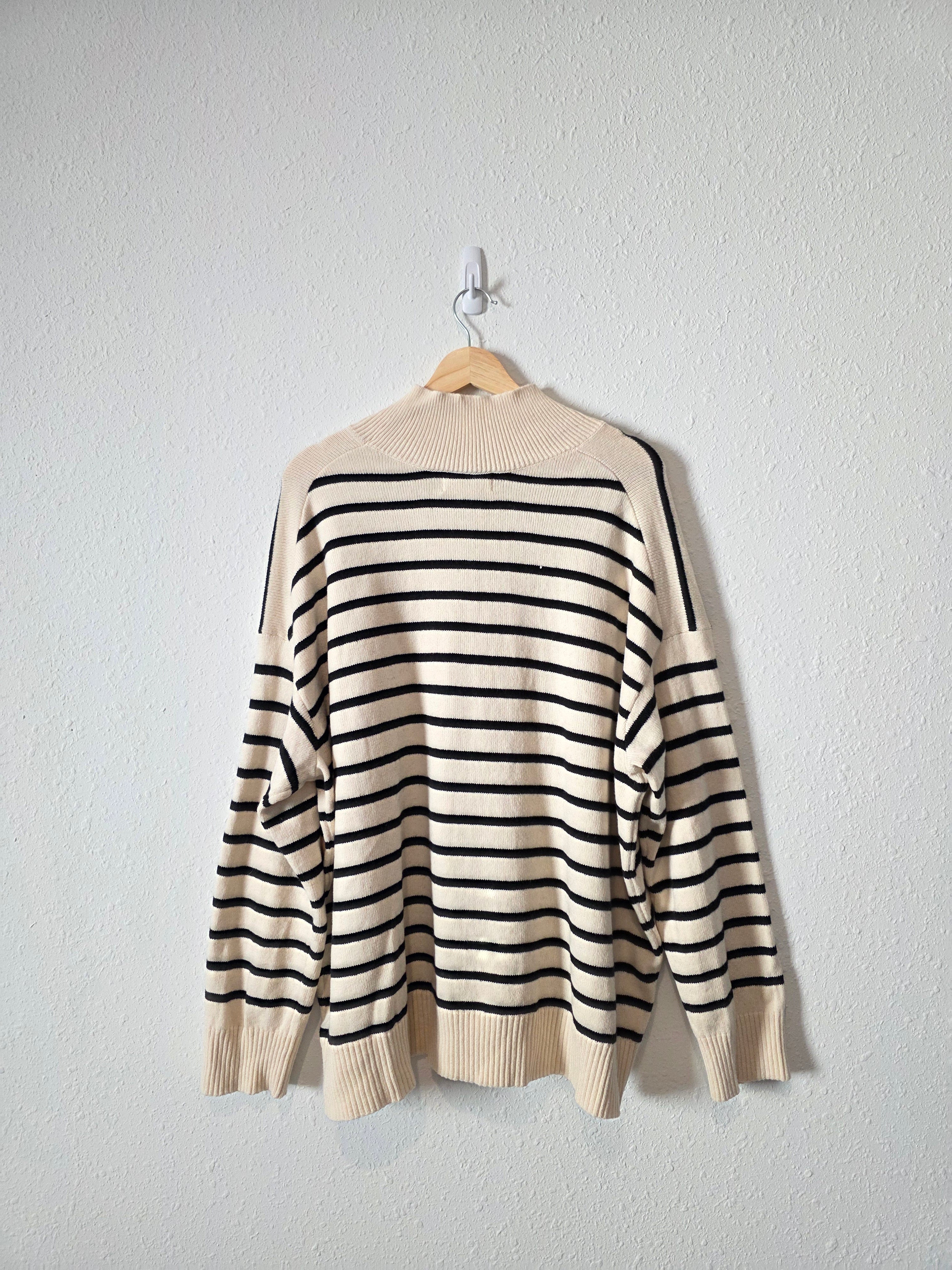 Banana Republic Striped Mockneck Sweater (XXL)