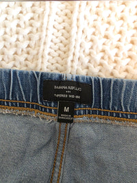 Banana Republic Tapered Easy Jeans (M)