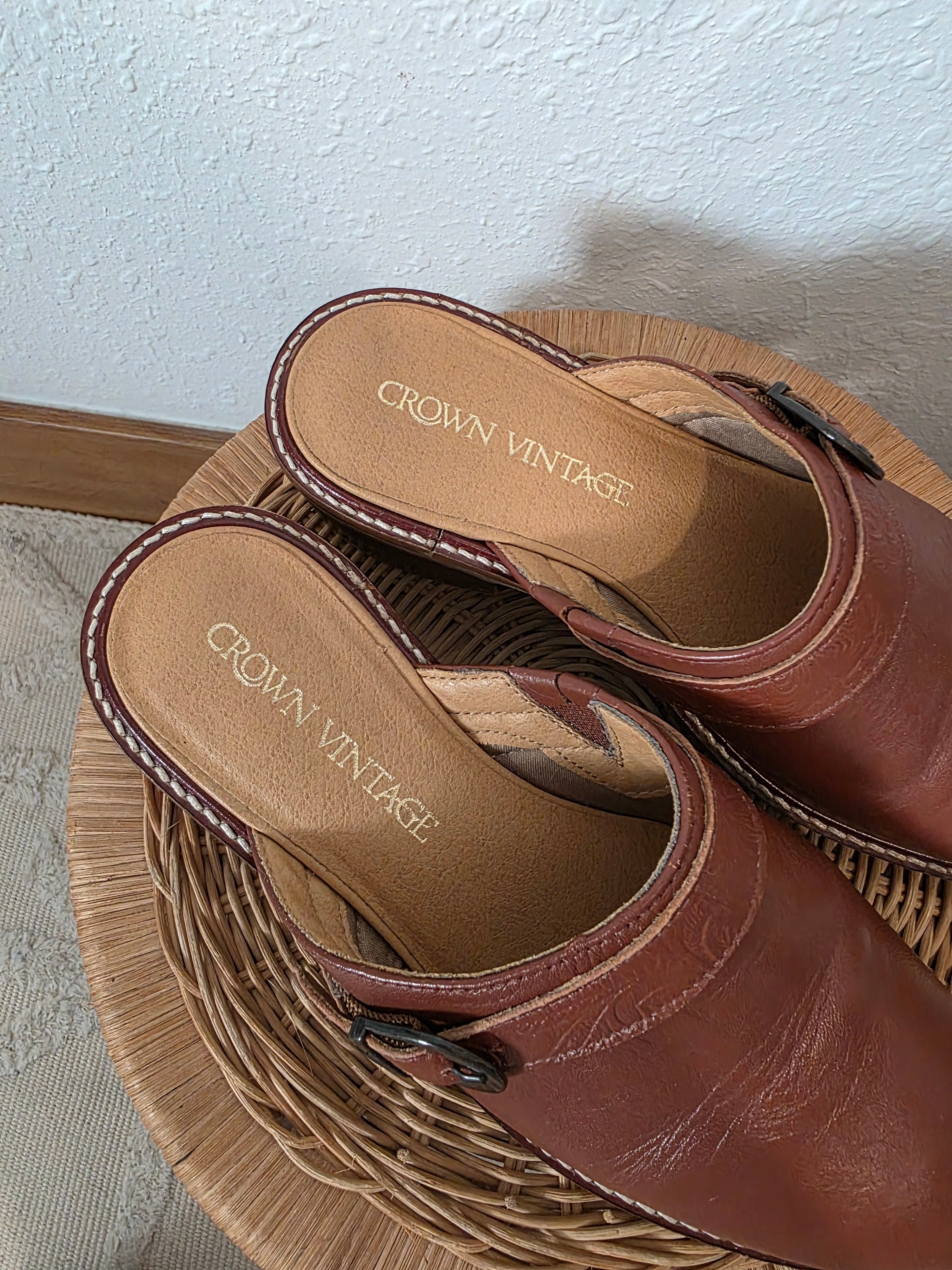 Crown Vintage Cognac Leather Clogs (6)