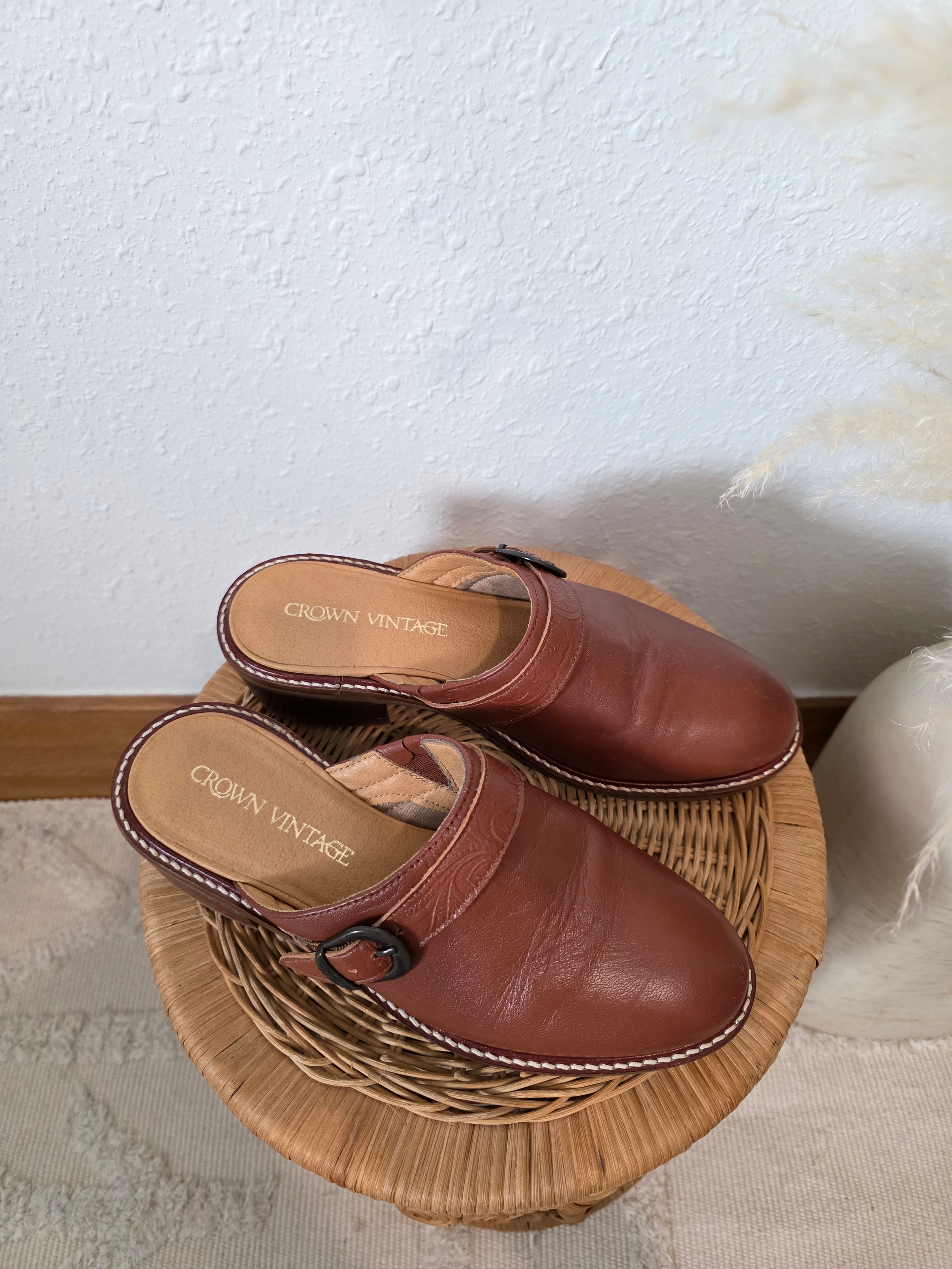 Crown Vintage Cognac Leather Clogs (6)
