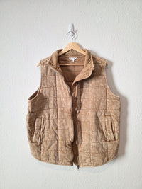 Neutral Quilted Zip Up Vest (1X)