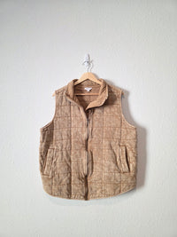 Neutral Quilted Zip Up Vest (1X)