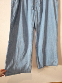 Banana Republic Wide Leg Easy Jeans (XXL)