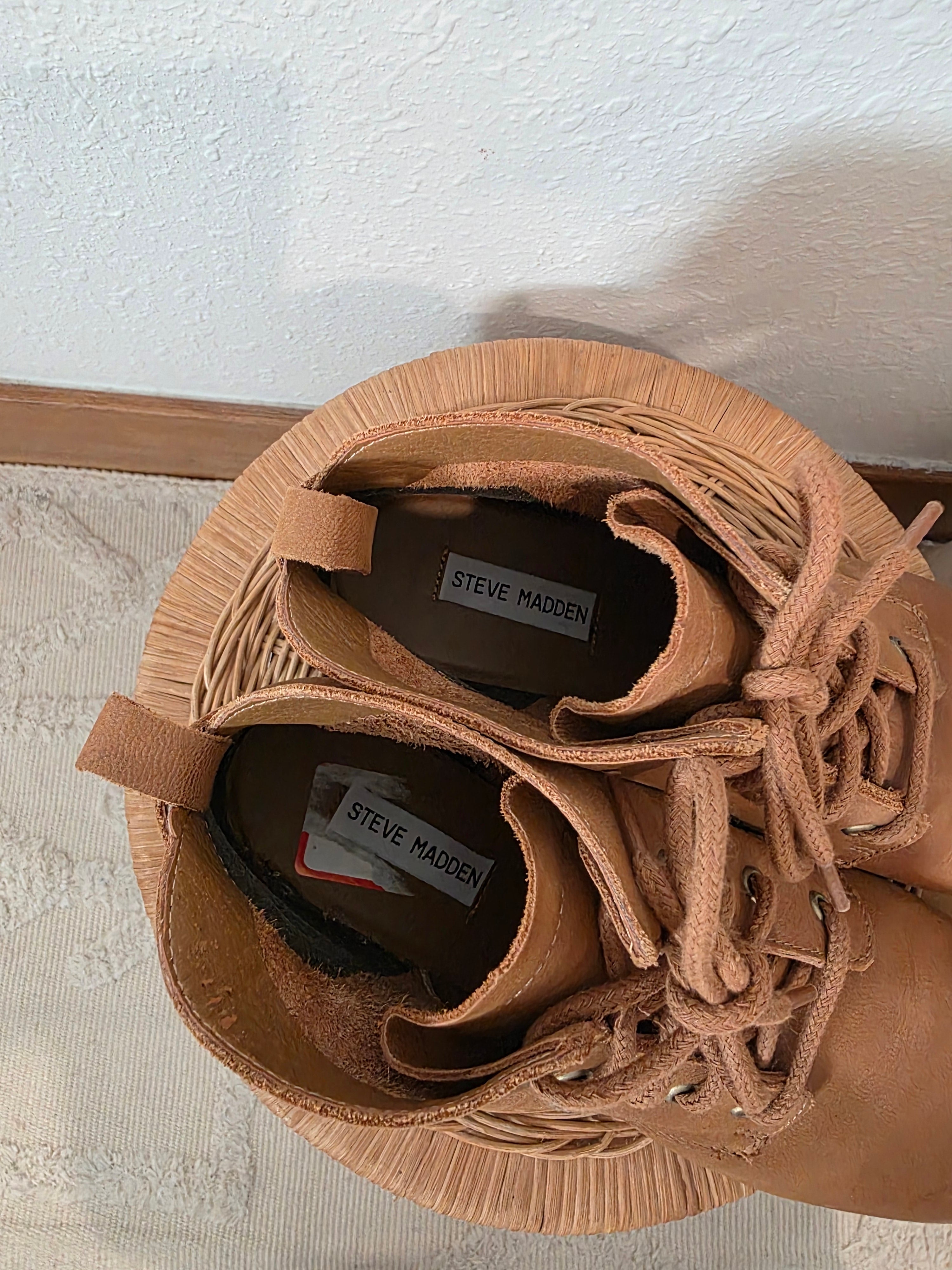 Steve Madden Leather Boots (10)