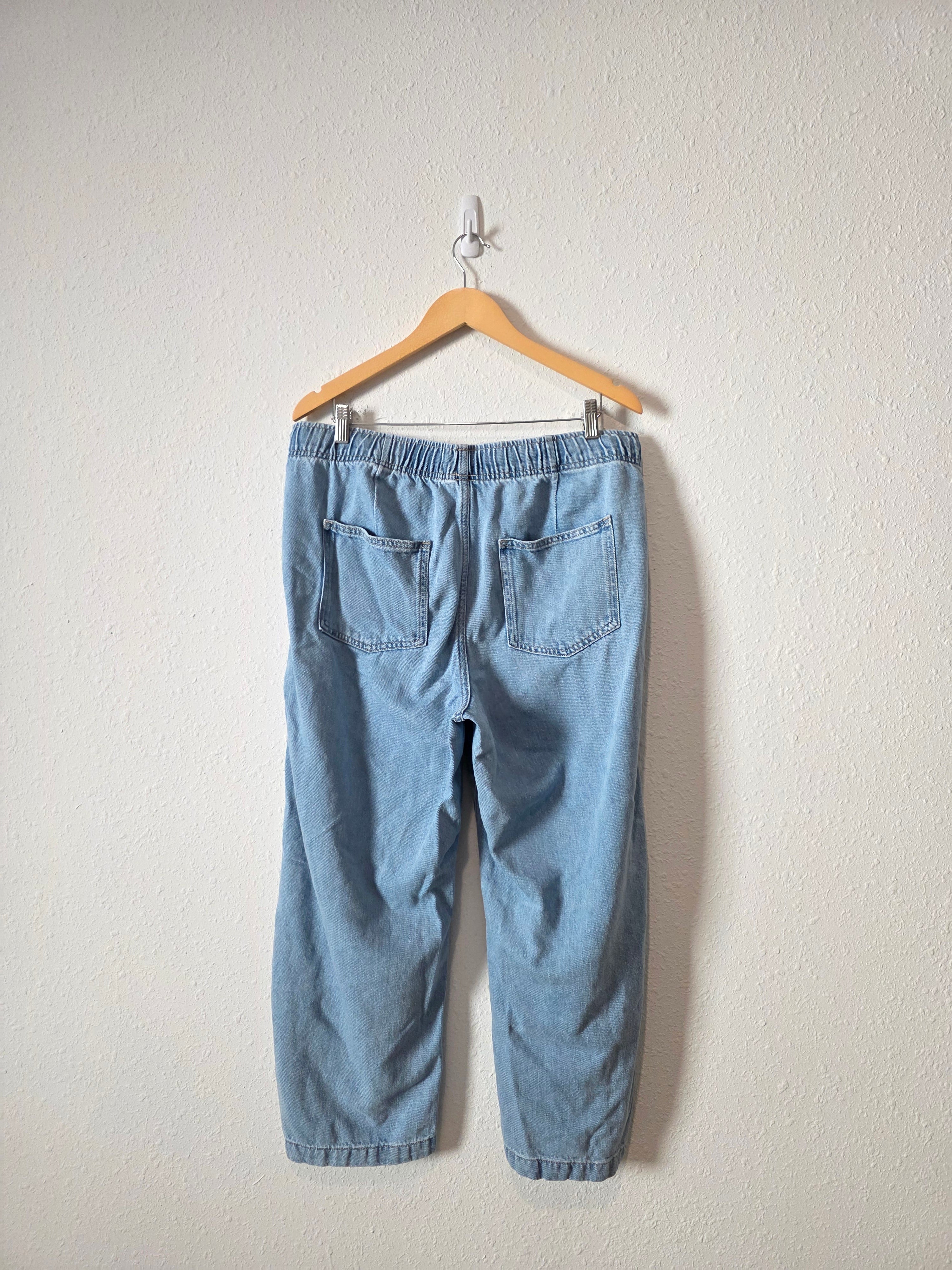 Gap Light Wash Easy Barrel Jeans (L)